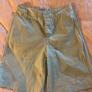 Vineyard Vines Kids size 16 shorts